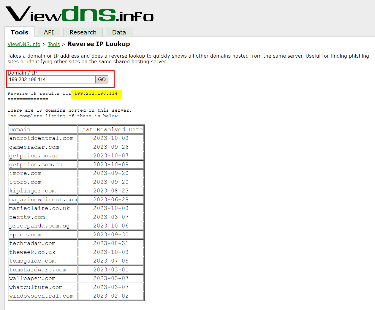 A screenshot of finding all domain names hosted on the same web server using ViewDNS.info